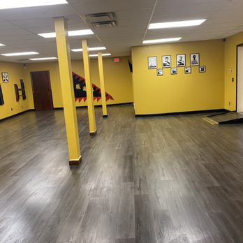 Starlings KungFu - Nice training facility - Chinese Martial Arts Near Me - Battle Creek, Michigan Starlings KungFu - Nice training facility - Chinese Martial Arts Near Me - Battle Creek, Michigan