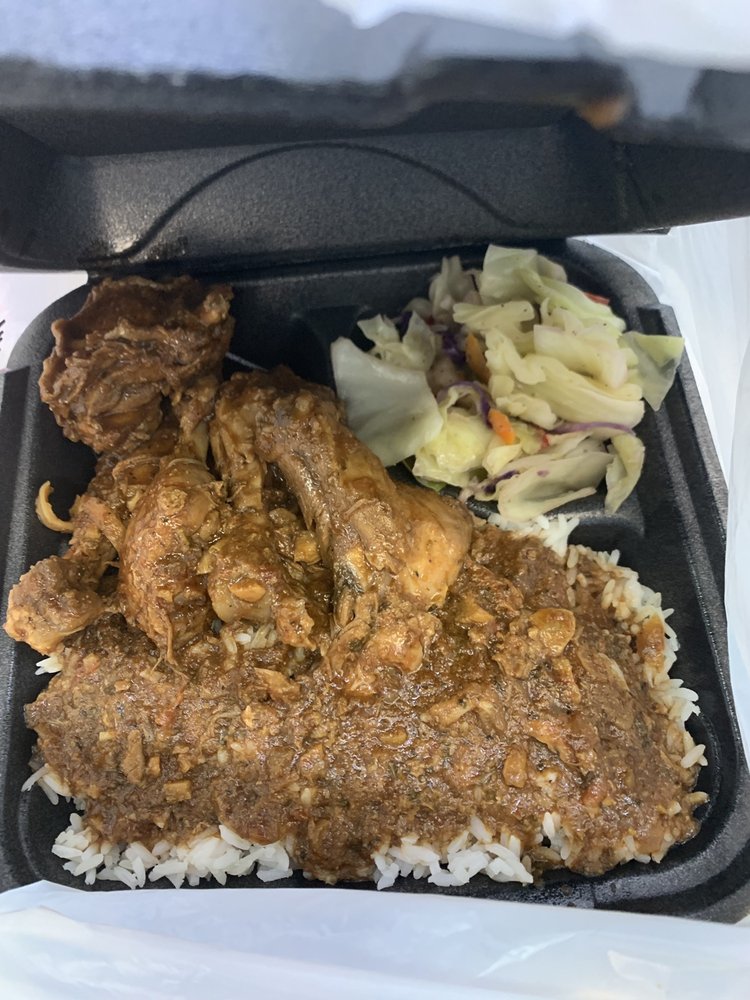 COCONUTS CARIBBEAN CUISINE 33 Photos & 18 Reviews 204 Banks