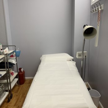 1. YB Acupuncture Clinic
