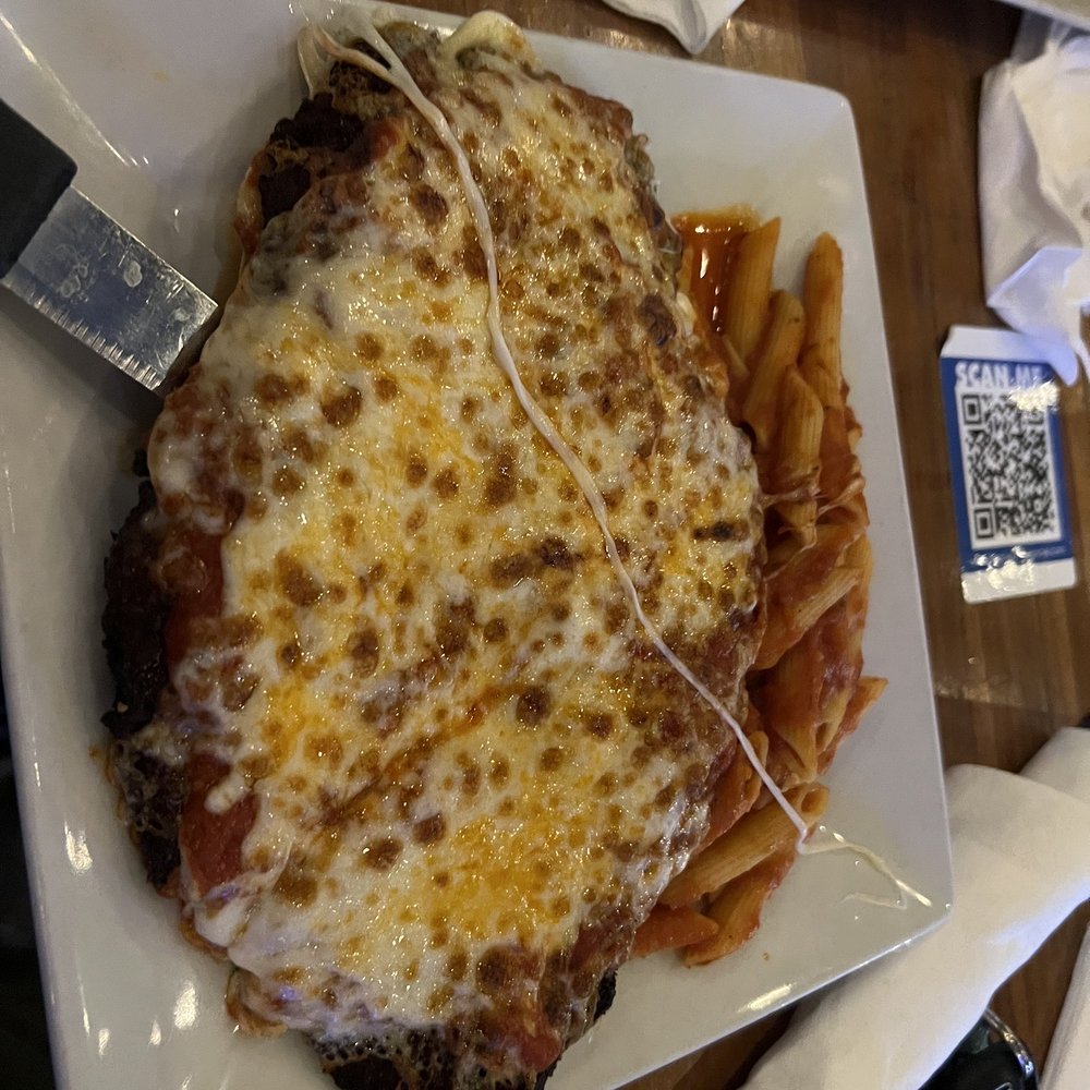 Berries in the Grove - Chicken Parmigiana - New American Near Me - Miami, Florida Berries in the Grove - Chicken Parmigiana - New American Near Me - Miami, Florida