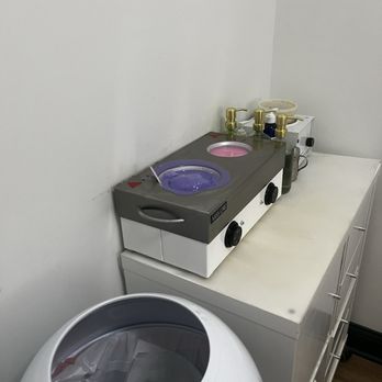 The Wax & Skin Lounge - Wax - Skin Care Near Me - Chicago, Illinois The Wax & Skin Lounge - Wax - Skin Care Near Me - Chicago, Illinois