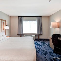 Fairfield by Marriott Inn & Suites Plymouth