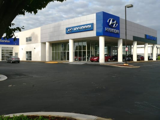 WEST BROAD HYUNDAI - Updated July 2025 - 17 Photos & 84 Reviews - 8903 ...