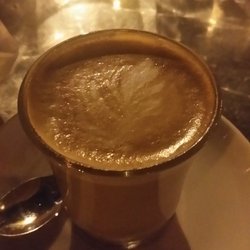 Hermanos Larraga - Un buen café, para acabar una semana de trabajo.