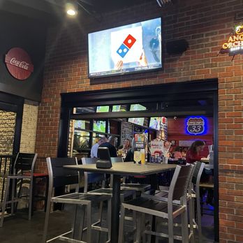 Bubba's 33 - TVs everywhere - Sports Bars Near Me - Goodyear, Arizona