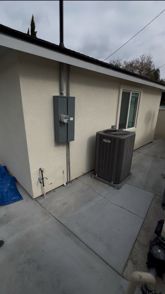 Slide of Blue Maple Construction