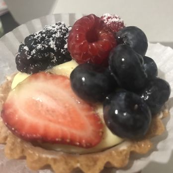 Brioche Pastries - Bakeries Near Me - Montebello, California