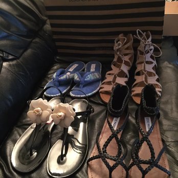 DSW Designer Shoe Warehouse - Live this store! This is just one trip. - Shoe Stores Near Me - Northridge, California
