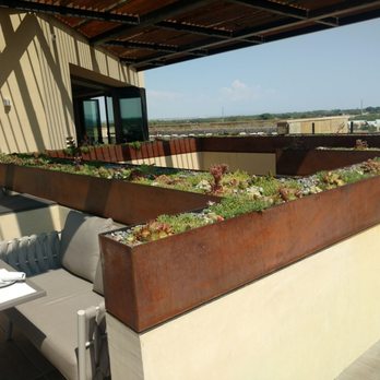 Level 5 Rooftop Restaurant - Planters - Cocktail Bars Near Me - Albuquerque, New Mexico