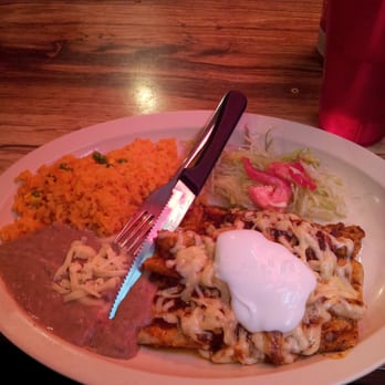 Restaurant Jerez - Cheese enchiladas with hot sauce - Mexican Near Me - Chicago, Illinois