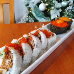 Momiji Japanese Cuisine - Spider roll
