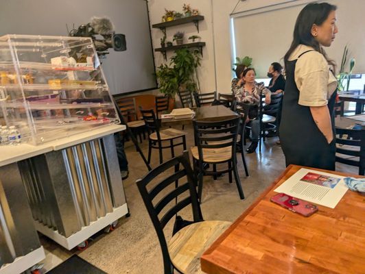 XIA Books & Café by null