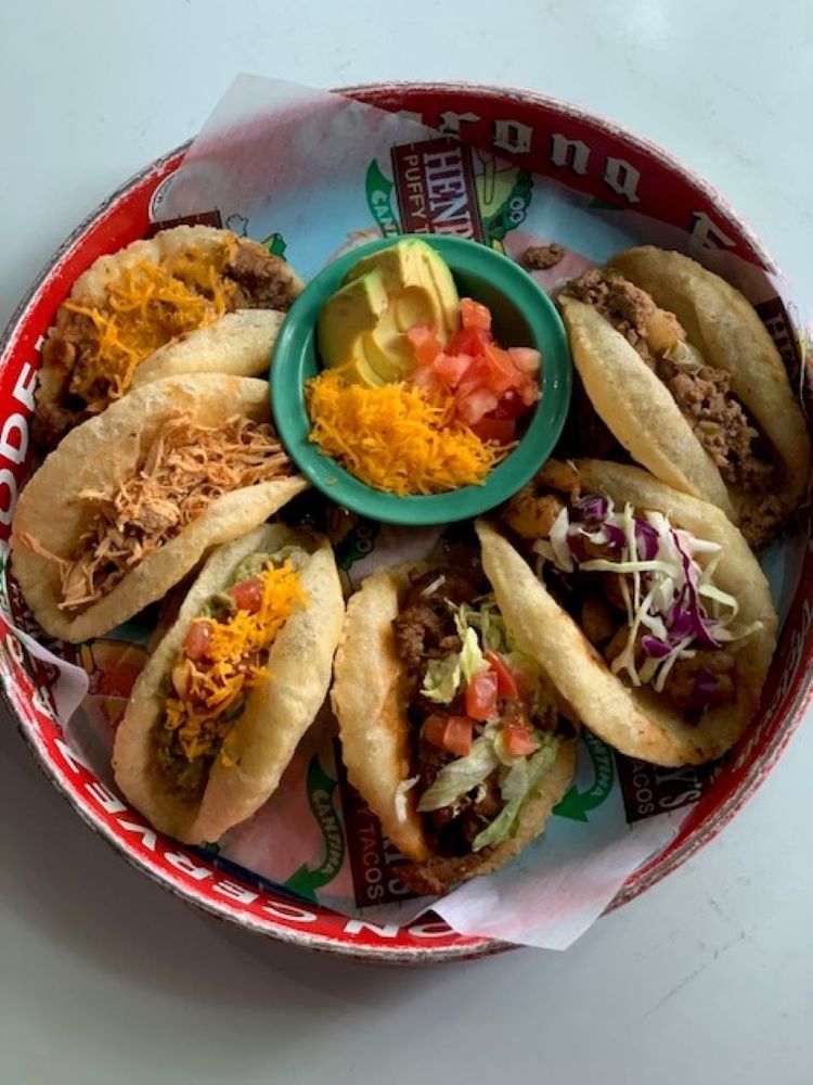 Henry’s Puffy Tacos