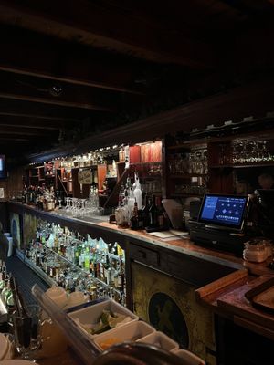 Captain's Anchorage Restaurant and Bar by null