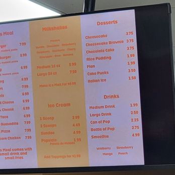 Droopy's Gyros - Menu - Ice Cream & Frozen Yogurt Near Me - Winthrop Harbor, Illinois