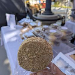 Harina Baked Goods - Delicious silvanas. Instagram: TianTianEats
