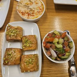 Hummus, salad, baklava.