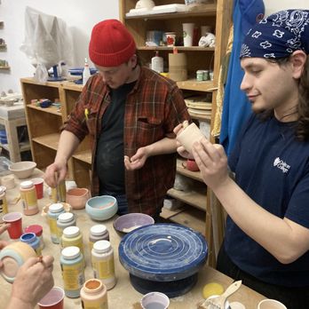 Alley Cat Studios - Paint-Your-Own Pottery Near Me - Evanston, Illinois