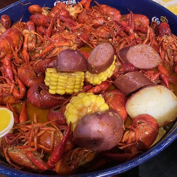 Flying Pug - Crawfish - Sports Bars Near Me - Spring, Texas
