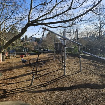 Kerry Park - Playground - Parks Near Me - Seattle, Washington