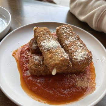 URBANO Modern Italian - Crispy Mozzarella - Italian Near Me - Sterling, Virginia