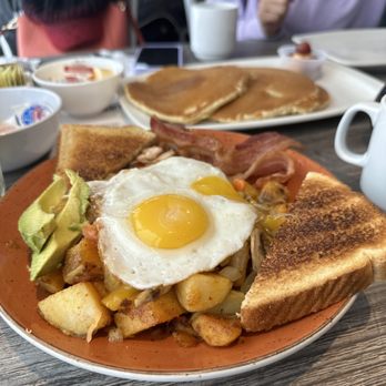 Eggsmart - Signature Hash - Breakfast & Brunch Near Me - Richmond Hill, Ontario Eggsmart - Signature Hash - Breakfast & Brunch Near Me - Richmond Hill, Ontario