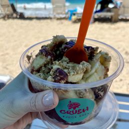Banana Strawberry Açaí bowl Banana Strawberry Açaí bowl