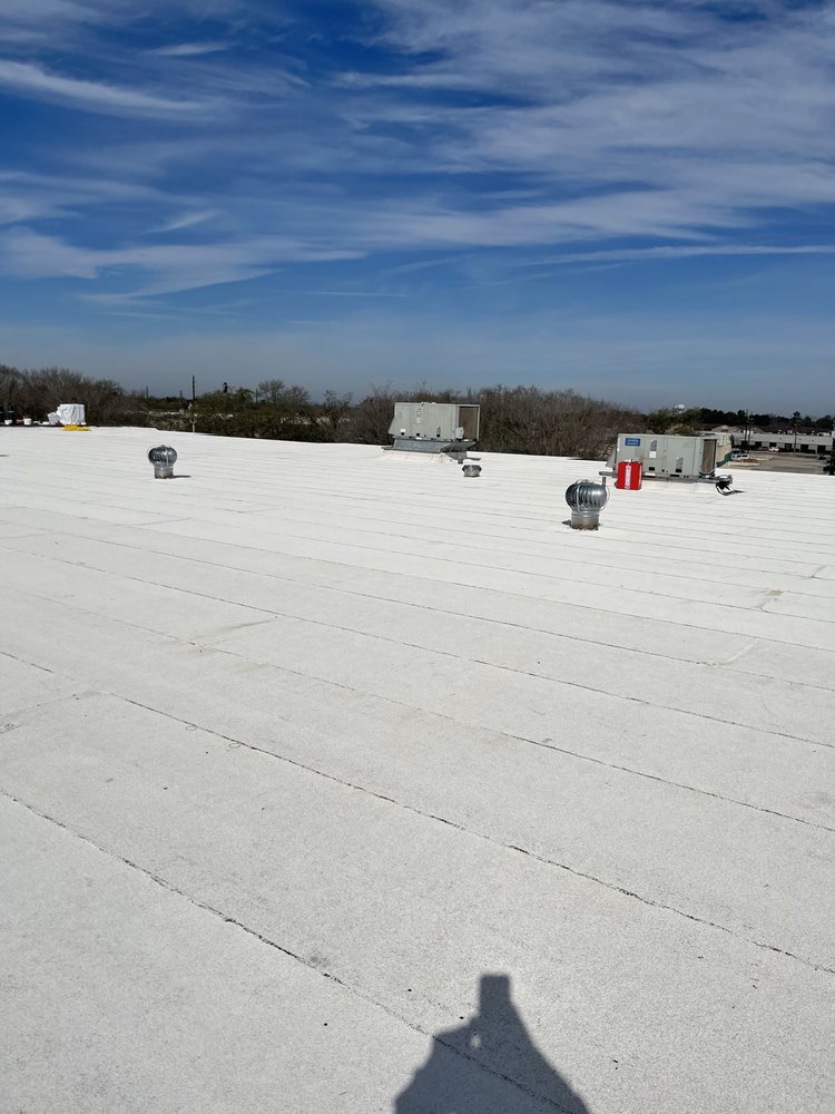 Slide of JM Roofing and Construction