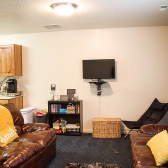 Carolina Townhomes - University Housing Near Me - Logan, Utah Carolina Townhomes - University Housing Near Me - Logan, Utah