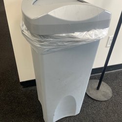 Auto Image - Marcus is trash