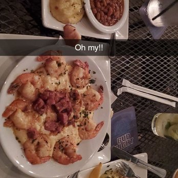 Chanticleer Eatery - Shrimp and grits, crab cakes, pork chop.. FABULOUS!! - American Near Me - Santa Rosa Beach, Florida