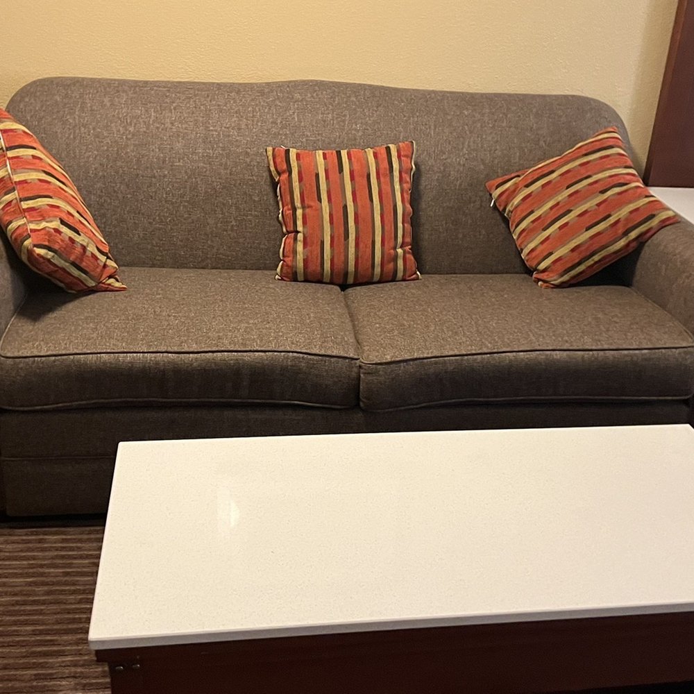Best Western Llano - Lounging area. - Hotels Near Me - Llano, Texas
