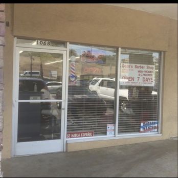 Foothill Barbershop - By dollar tree left side - Barbers Near Me - Vista, California