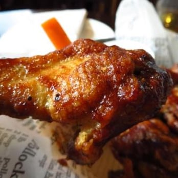 Victoria's Tavern - Pubs Near Me - Regina, Saskatchewan