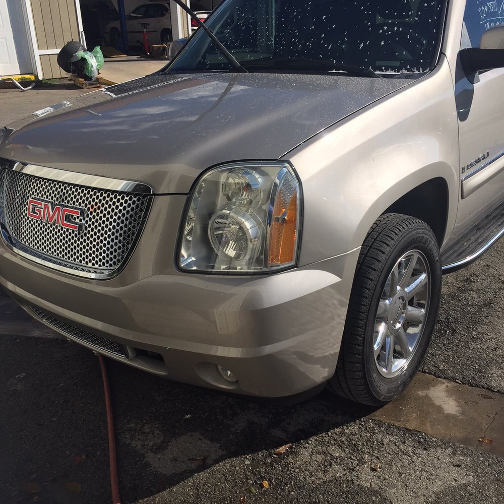 Gerber Collision & Glass - Windshield Installation & Repair Near Me - Thompson's Station, Tennessee Gerber Collision & Glass - Windshield Installation & Repair Near Me - Thompson's Station, Tennessee