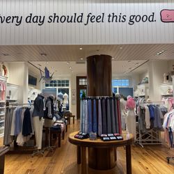 Vineyard Vines