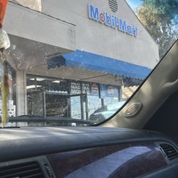 Madera Mobil-Mart gas station