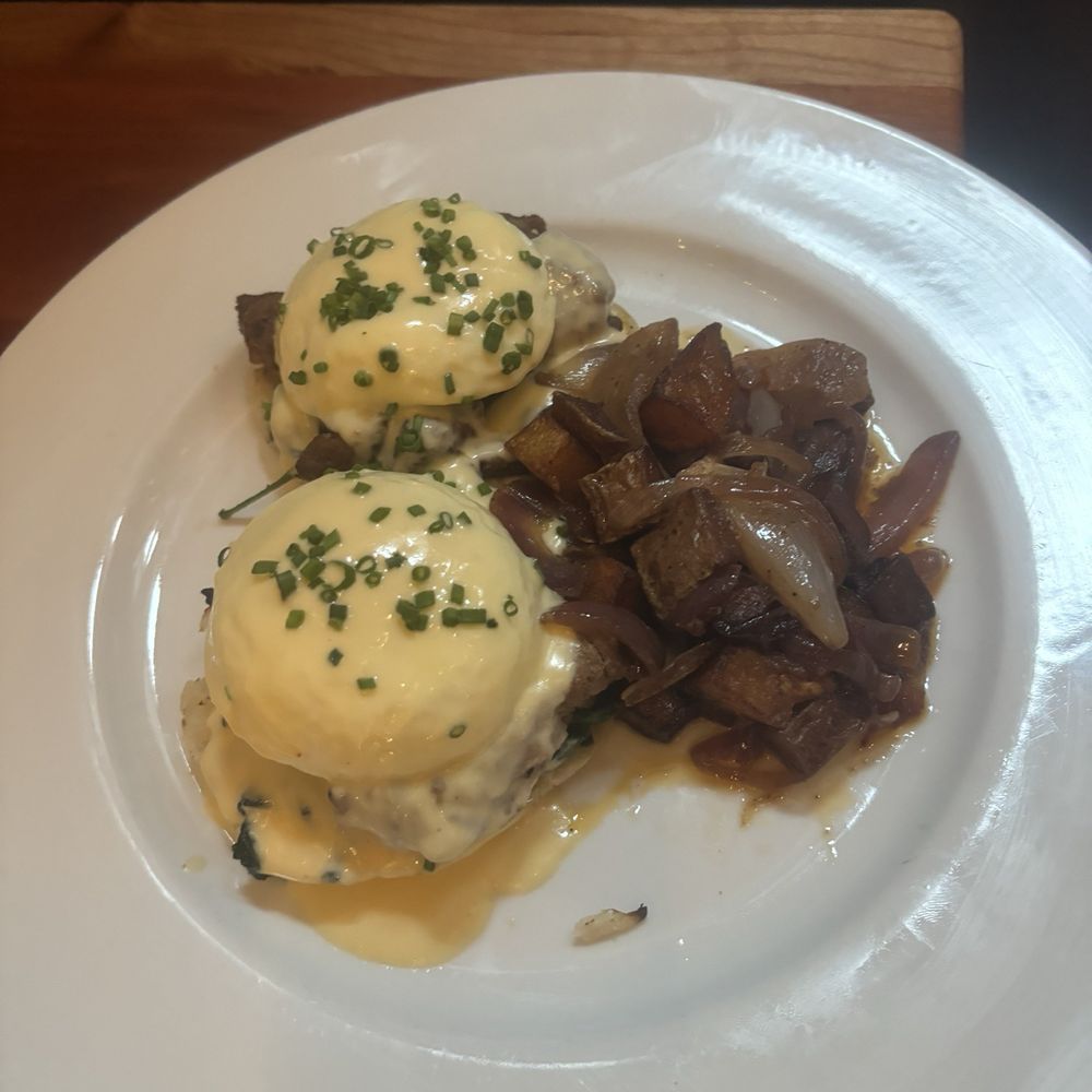 Lightfoot Restaurant - American Near Me - Leesburg, Virginia Lightfoot Restaurant - American Near Me - Leesburg, Virginia