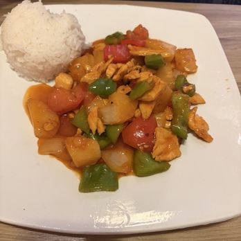 Thai Smile - Orange chicken and inferno noodles with soft tofu. Their signature drink. Delicious. - Thai Near Me - Palm Springs, California Thai Smile - Orange chicken and inferno noodles with soft tofu. Their signature drink. Delicious. - Thai Near Me - Palm Springs, California
