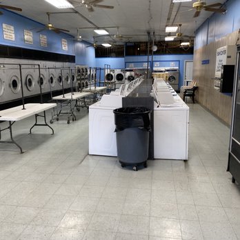 Garden Lakes Laundromat - Laundromat Near Me - Rome, Georgia Garden Lakes Laundromat - Laundromat Near Me - Rome, Georgia