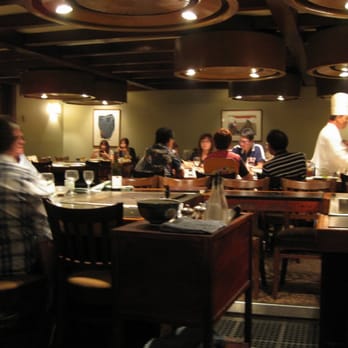 Restaurant SUNTORY - inside - Japanese Near Me - Honolulu, Hawaii