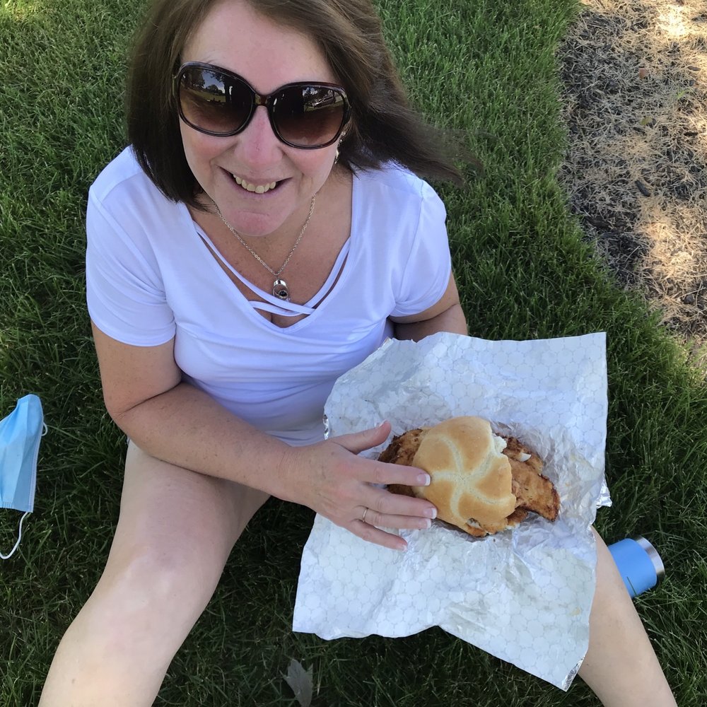 Bet's Fish Fry - Bet's small fish sandwich with an amazingly beautiful fish sandwich model !! - Seafood Near Me - Boothbay, Maine Bet's Fish Fry - Bet's small fish sandwich with an amazingly beautiful fish sandwich model !! - Seafood Near Me - Boothbay, Maine