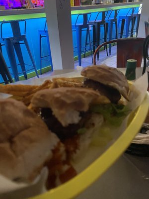 NOLASIPS Snobar & Bistro by null