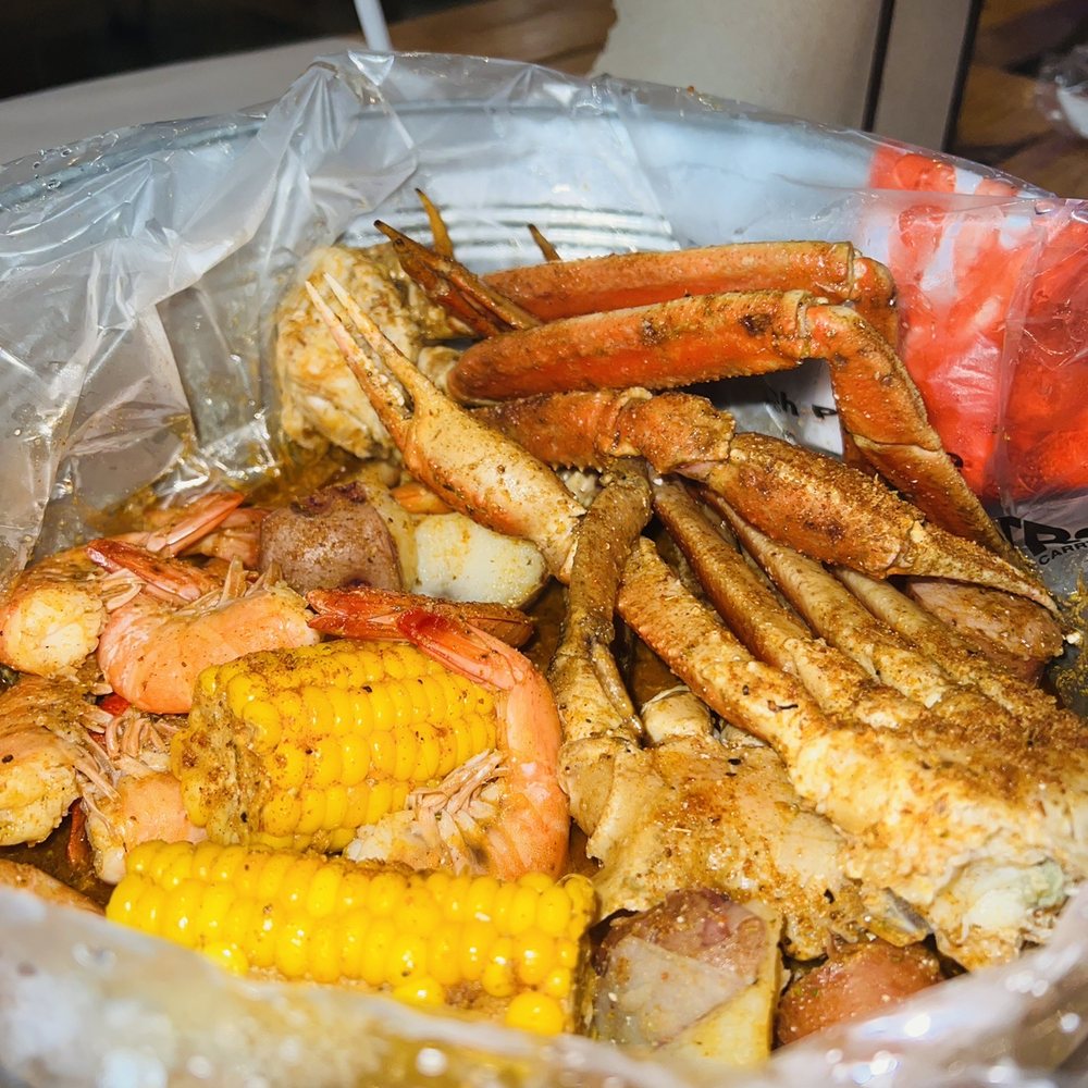 Sauce & Toss Convenience - crab legs, corn on the cob, and corn on the cob - Seafood Near Me - Richmond, Virginia