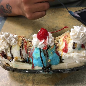 Waffle Cone - Mini me Banana Split yummmm - Ice Cream & Frozen Yogurt Near Me - Copperas Cove, Texas
