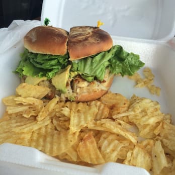 Bogart's Cafe - Crabcake and avocado sandwich on potatoe bun - Breakfast & Brunch Near Me - Honolulu, Hawaii