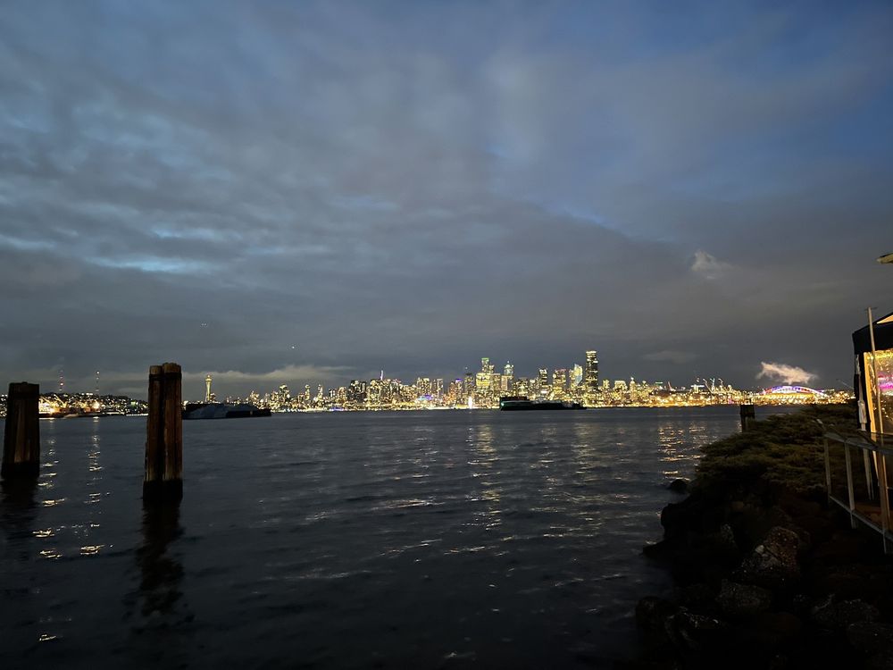 Salty's Waterfront Seafood Grills