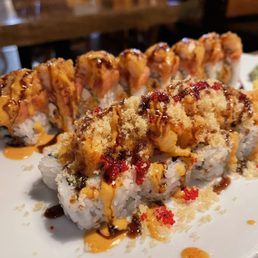 a plate of sushi a plate of sushi
