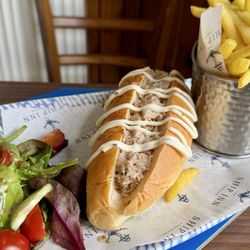 The Ship Inn - Crab roll