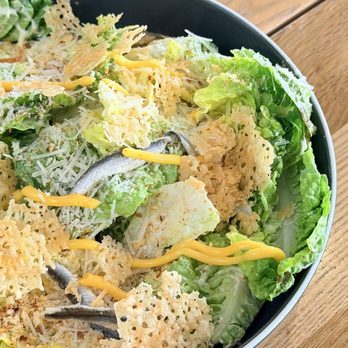 Bread Street Kitchen - Ceasar salad - British Near Me - London, XGL
